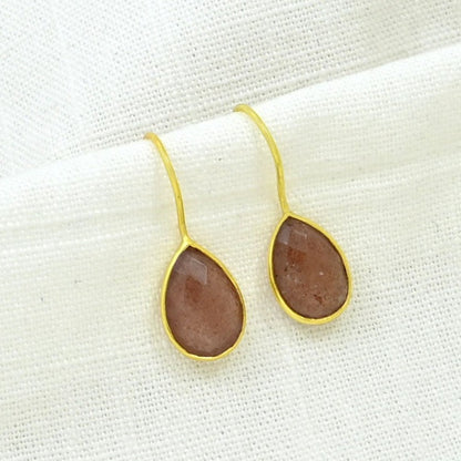 TEARDROP GEMSTONE EARRING