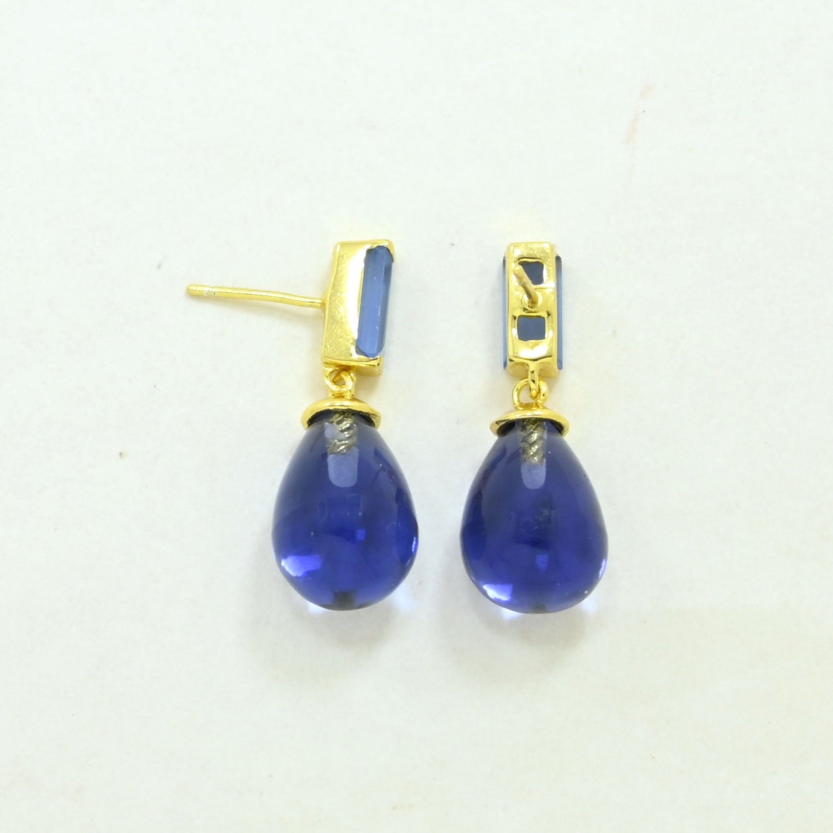 Tanzanite blue chalcedony earring gold plated