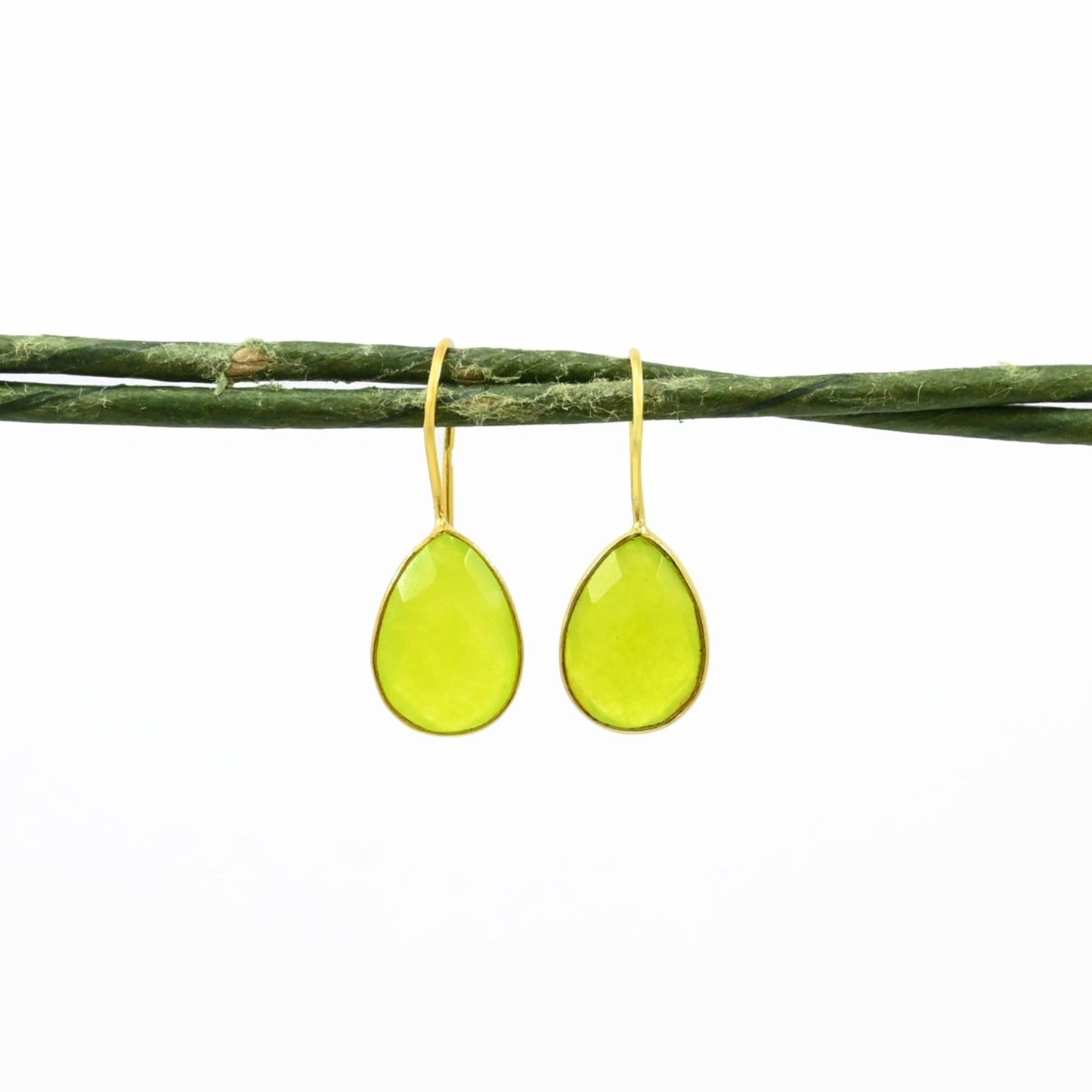 TEARDROP GEMSTONE EARRING