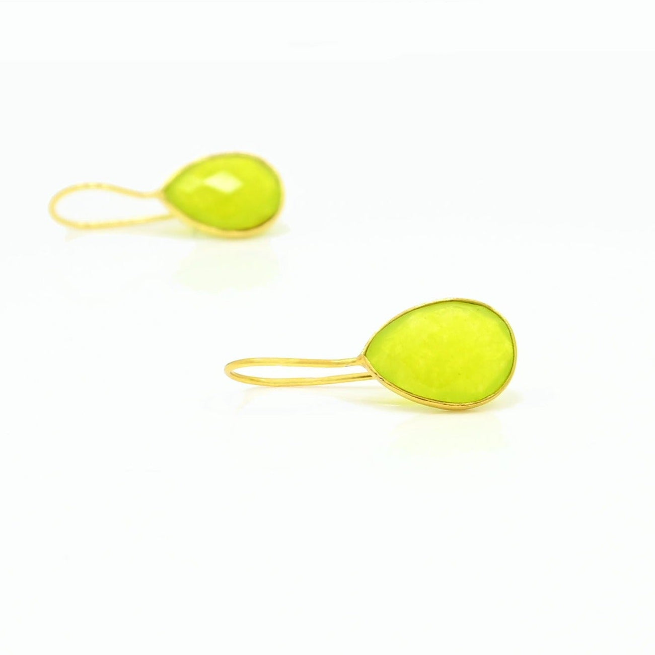 TEARDROP GEMSTONE EARRING