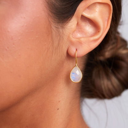 TEARDROP GEMSTONE EARRING