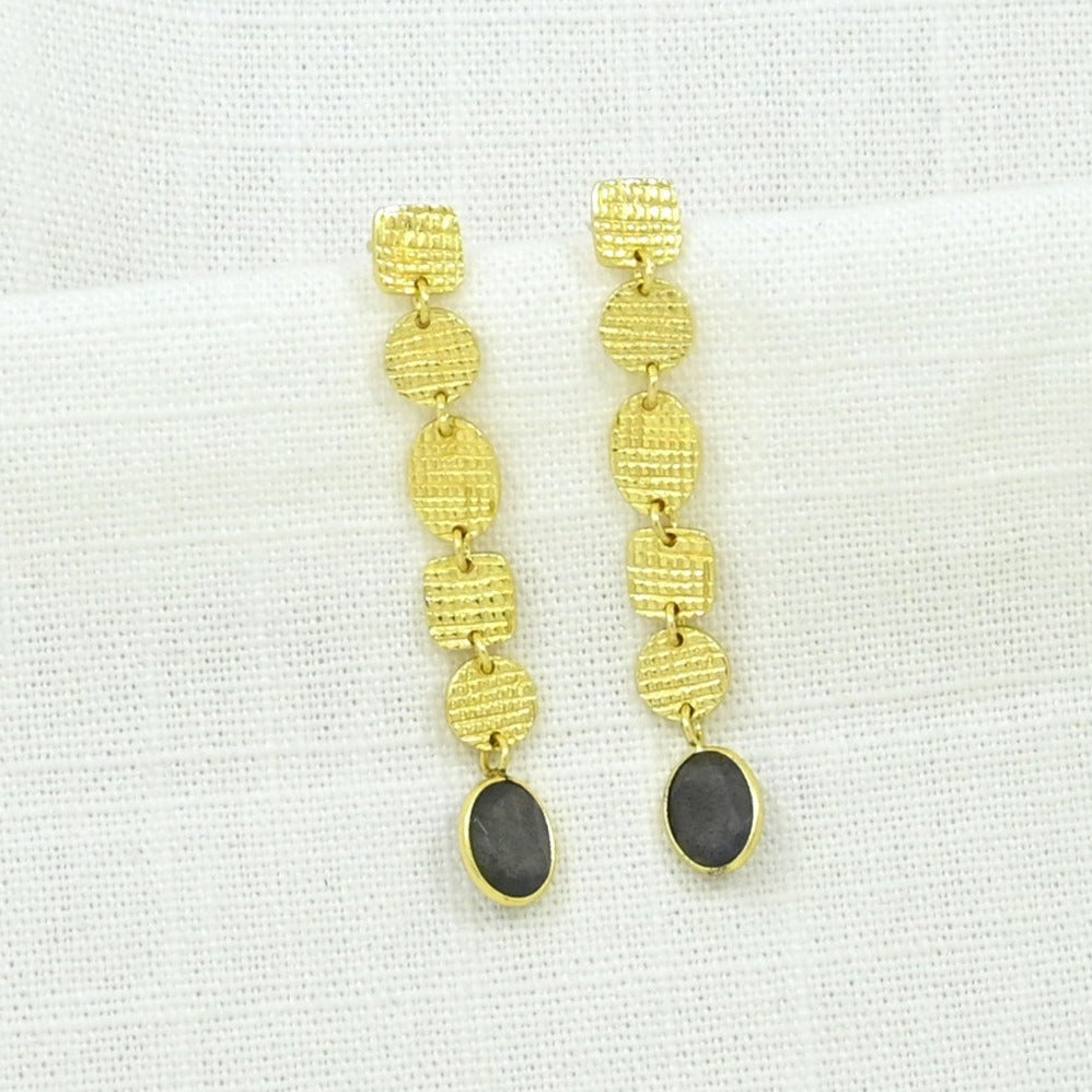 BRIA EARRING