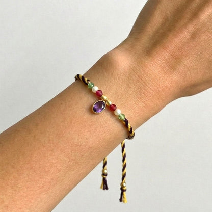 bracelet with purple amethyst gemstone